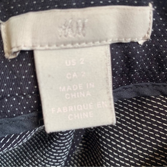 H&M Ladies Size 2 Dark Blue With Polka Dots Dress Pants - Picture 3 of 7